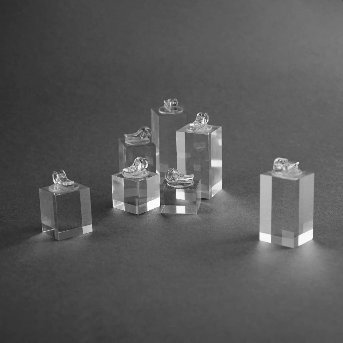 Sccsport 7Pcs Different Height Clear Finger Ring Display Stand Showcase Jewelry Holder sccsport