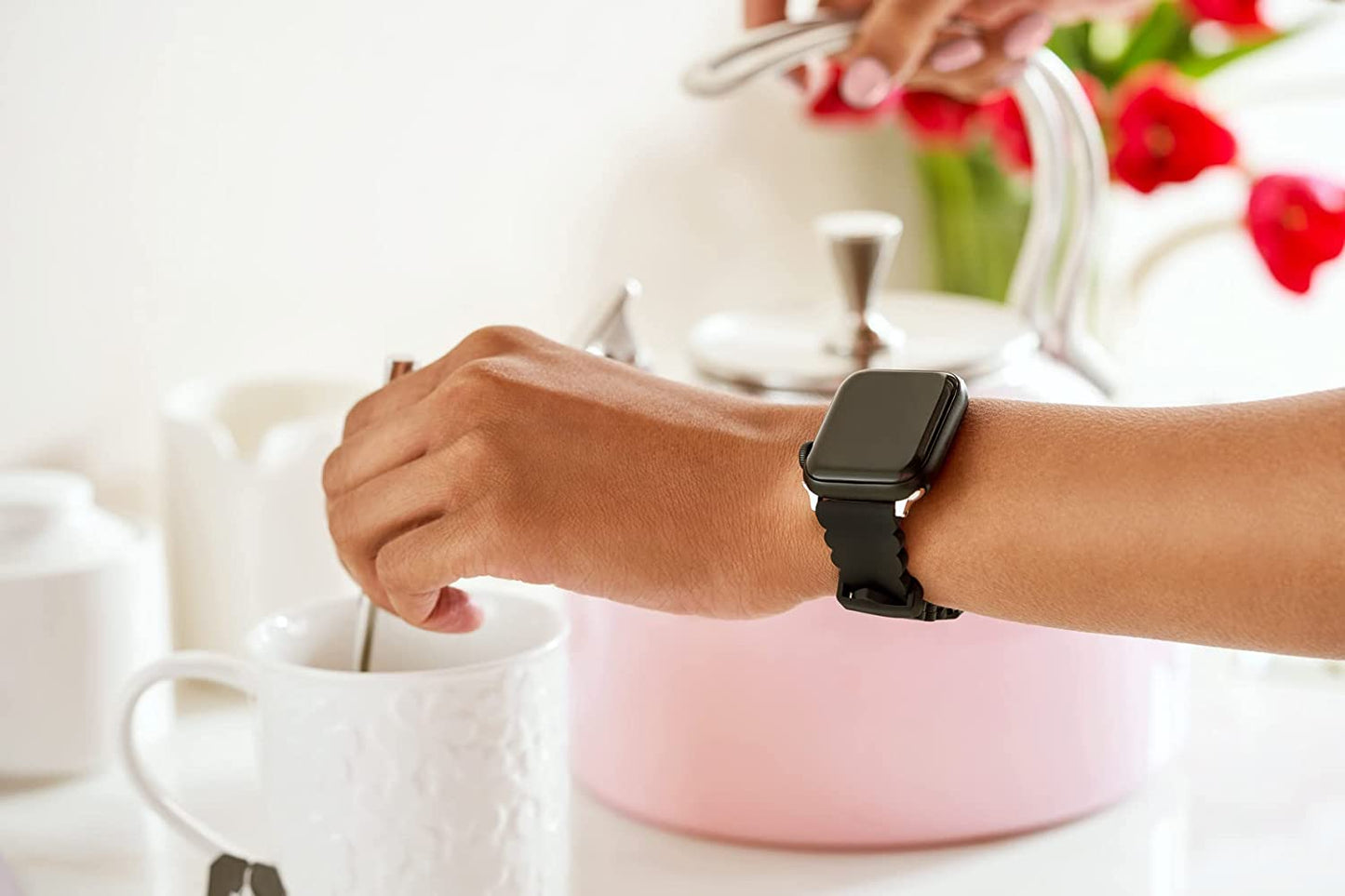 Kate Spade New York Silicone Band for 38/40Mm Apple Watch Series 1-7, Color: Black Scallop, Silver (Model: KSS0018) kate spade new york MFG