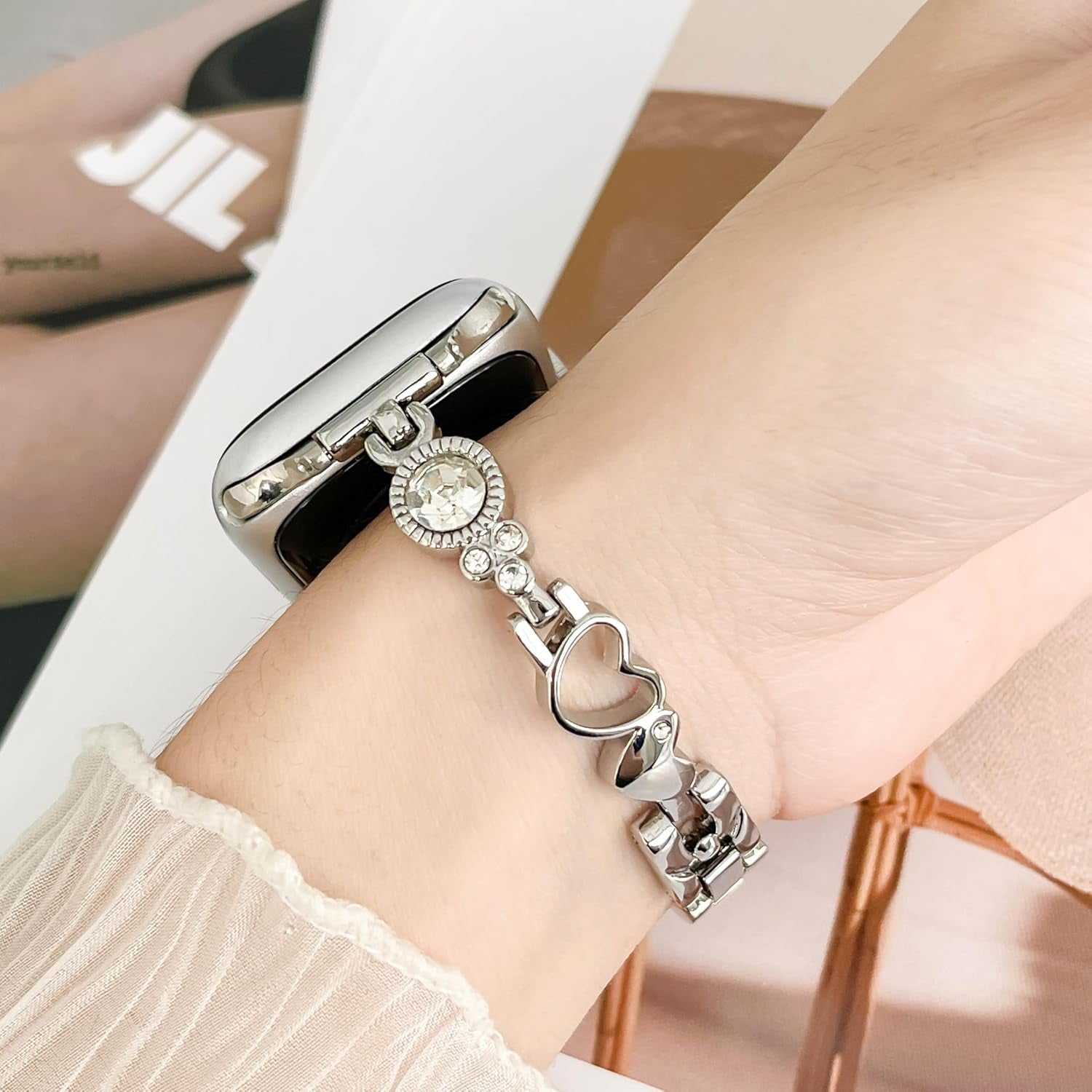 Bling Diamond Metal Bands Compatible with Apple Watch Band 38Mm 40Mm 41Mm 42Mm 44Mm 45Mm 49Mm, Women Jewelry Strap Dressy Heart Bracelet for Iwatch Series 9 8 7 6 5 4 3 2 1 SE Ultra