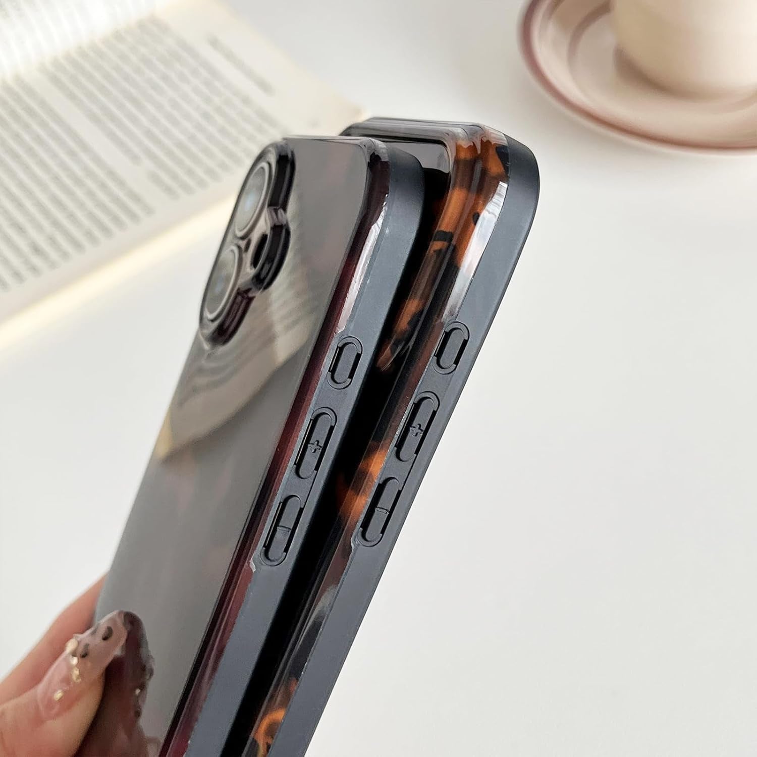 Compatible with Iphone 17 Pro Max Case, Tortoise Shell Chic Amber Brown Print Leopard, Fashion Classic Soft TPU Protective Case for Women Compatible with Iphone 17 Pro Max 6.9 '', Color2