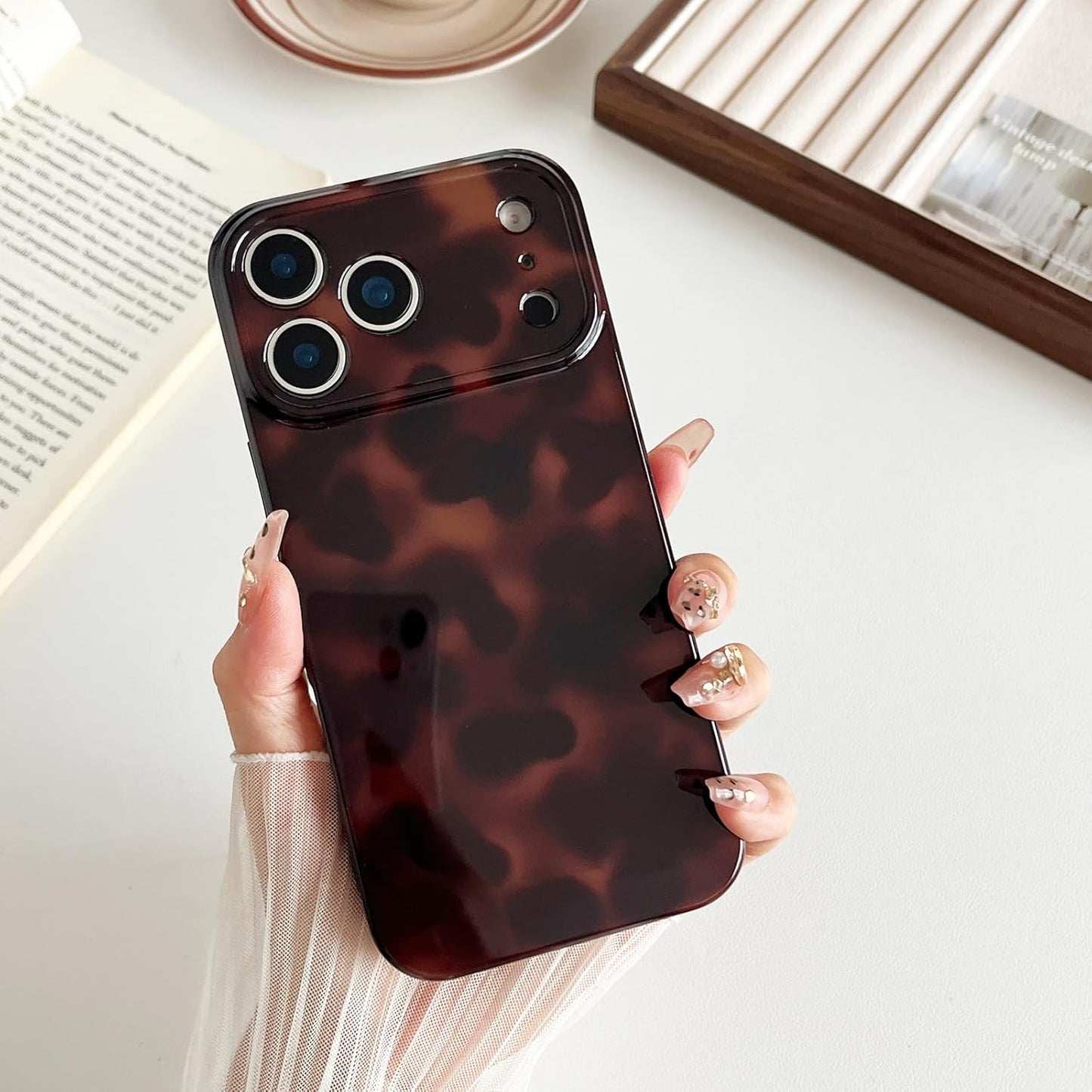 Compatible with Iphone 17 Pro Max Case, Tortoise Shell Chic Amber Brown Print Leopard, Fashion Classic Soft TPU Protective Case for Women Compatible with Iphone 17 Pro Max 6.9 '', Color2
