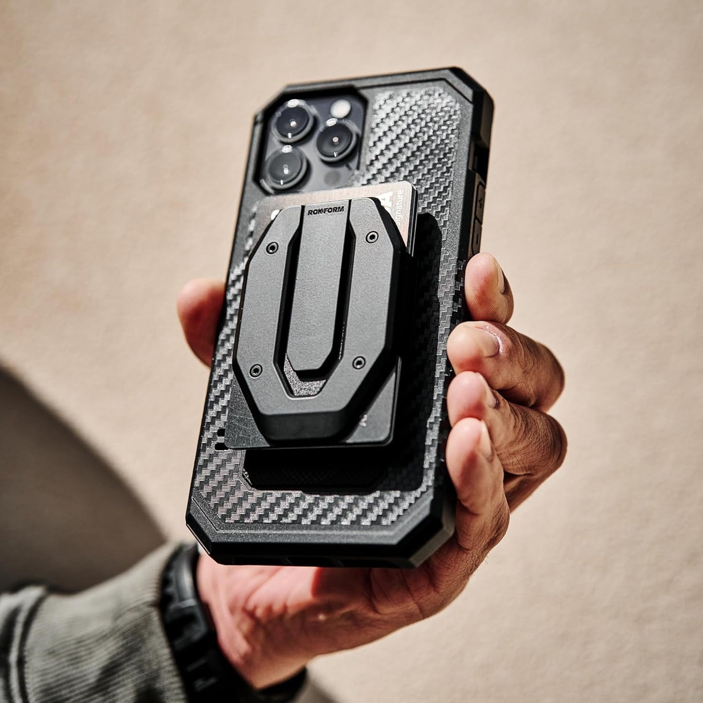 Rokform - Fuzion Magnetic Aluminum Wallet with Stand, Designed for Mag Safe Compatible Phone Cases (Black)