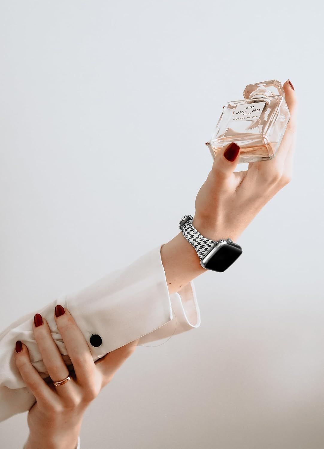 Designer Plaid Pattern Band Compatible with Apple Watch 41Mm 40Mm 38Mm, Soft Luxury Leather Wristband Black&White Grid for Iwatch Series 9/8/7/6/5/4/3/2/1/SE for Women/Girl