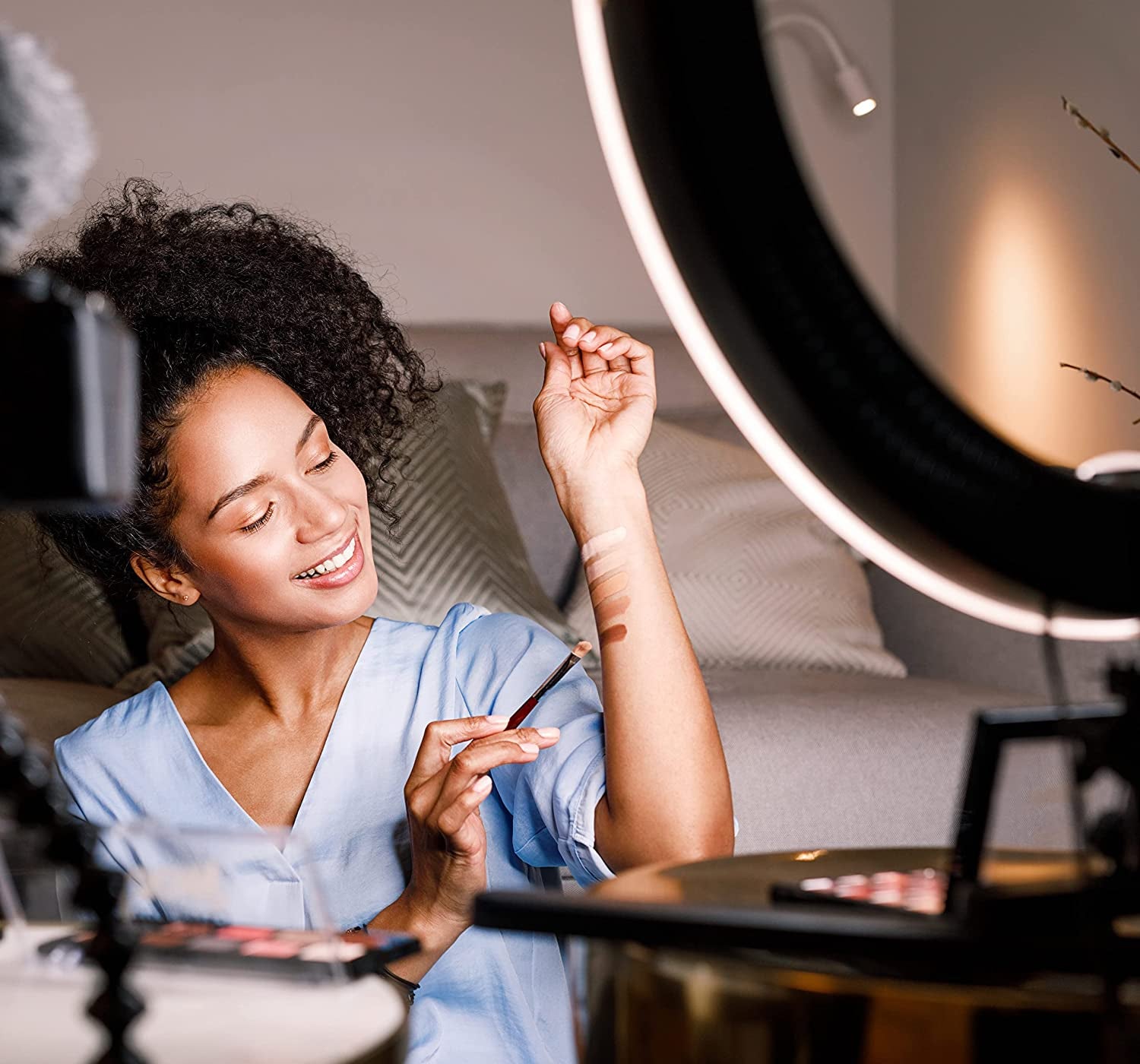 AGOGO 12'' LED Ring Light with Tripod Stand and Phone Holder, 24W High Power LED Bulb,Selfie Halo Light for Photography/Makeup/Vlogging/Live Streaming  Guangzhou Shanyuan Maoyi Youxian Gongsi   