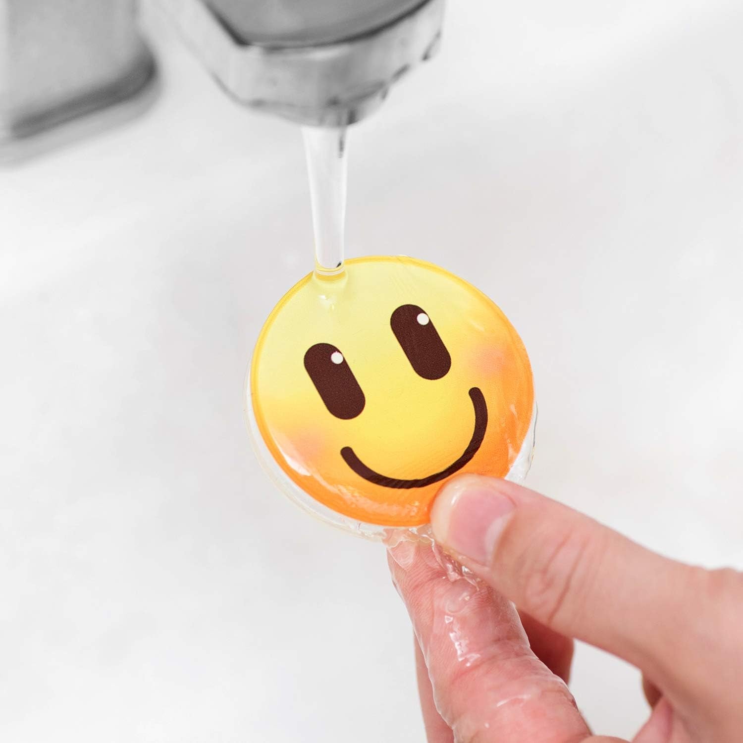 Nano Gel Pad Traceless Magic Stickers Anti-Slip Pads Reusable Nano Casual Paste Sticky Car Phone Holder Washable Multi-Functional for Car Home Office Storage American Flag 2Pcs  aoory   