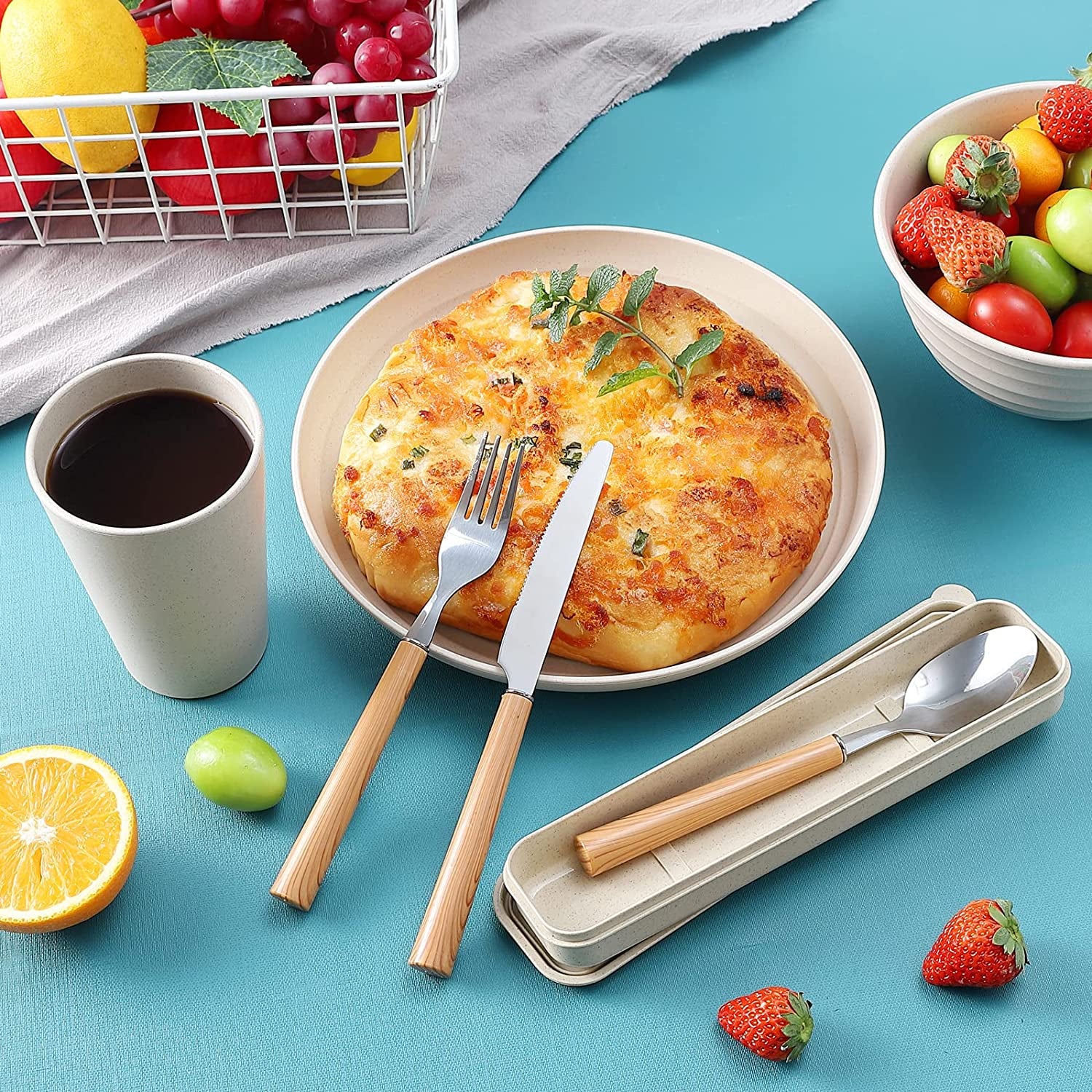 28Pcs Wheat Straw Dinnerware Sets, Plates and Bowls Sets for 4, Large Plates, Bowls, Cups for Camping, Picnic Microwave Safe  Wwyybfk   