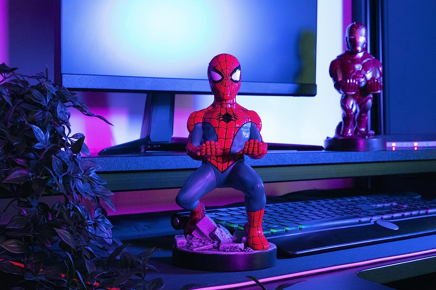 Cable Guys - Spider-Man Classic Accessory Holder for Gaming Controllers and Smartphones (Electronic Games////)  Exquisite Gaming   