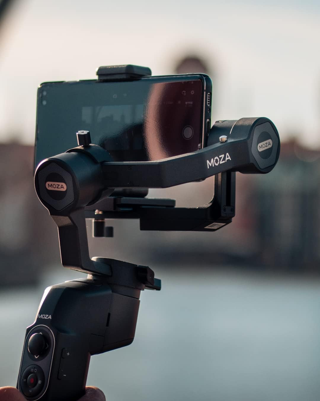 MOZA Mini P MAX Gimbal Stabilizer Portable Handheld Stabilizer Compatible with Mobile Phones Action Cameraslight Mirrorless Cameras 3-Axis Lock Design Advanced Shooting Mode Focus on Life  Gudsen   