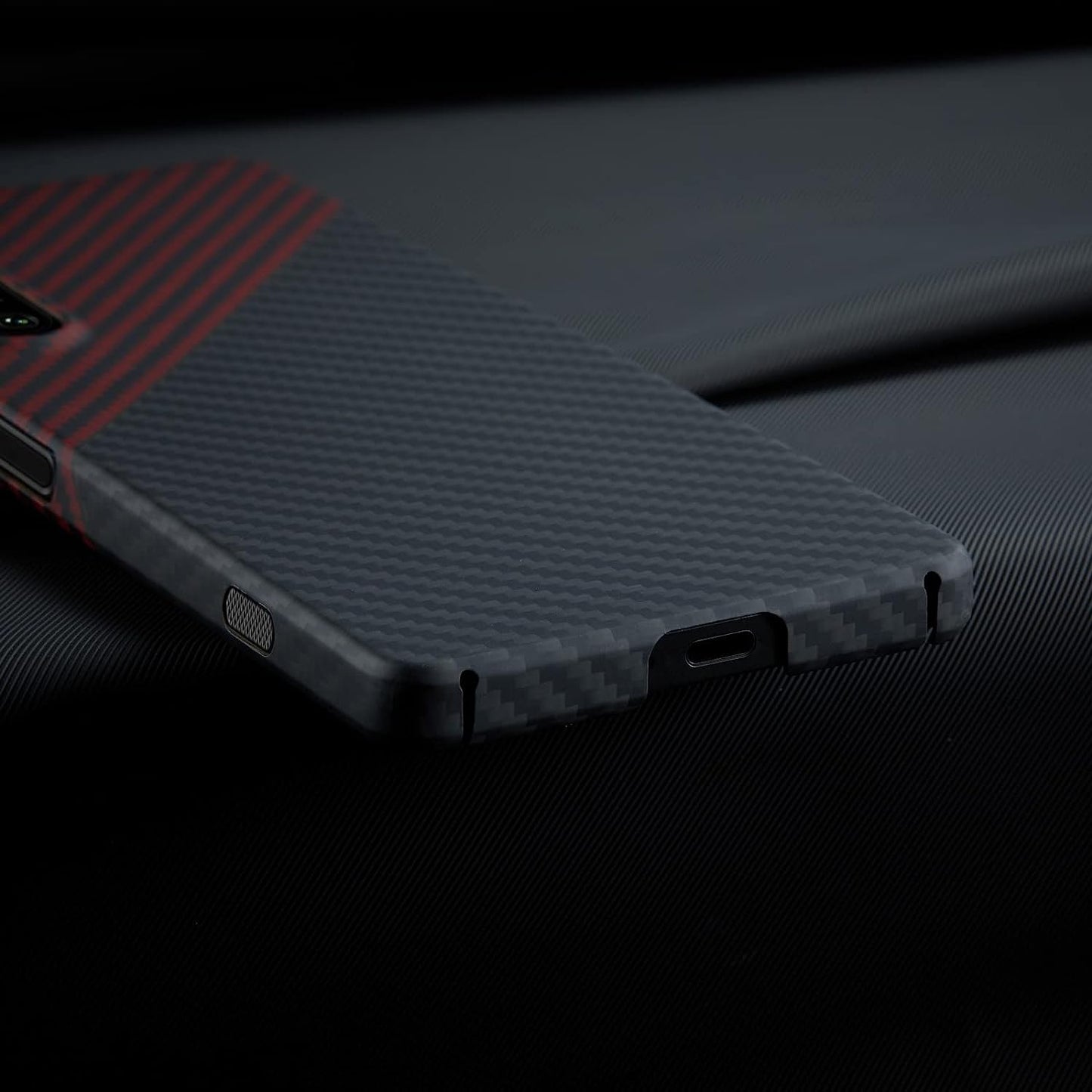 GIMENOHIG Ultra Thin and Lightweight Aramid Carbon Fiber Case for Sony Xperia 1 Iv (Red Black)  GIMENOHIG01   