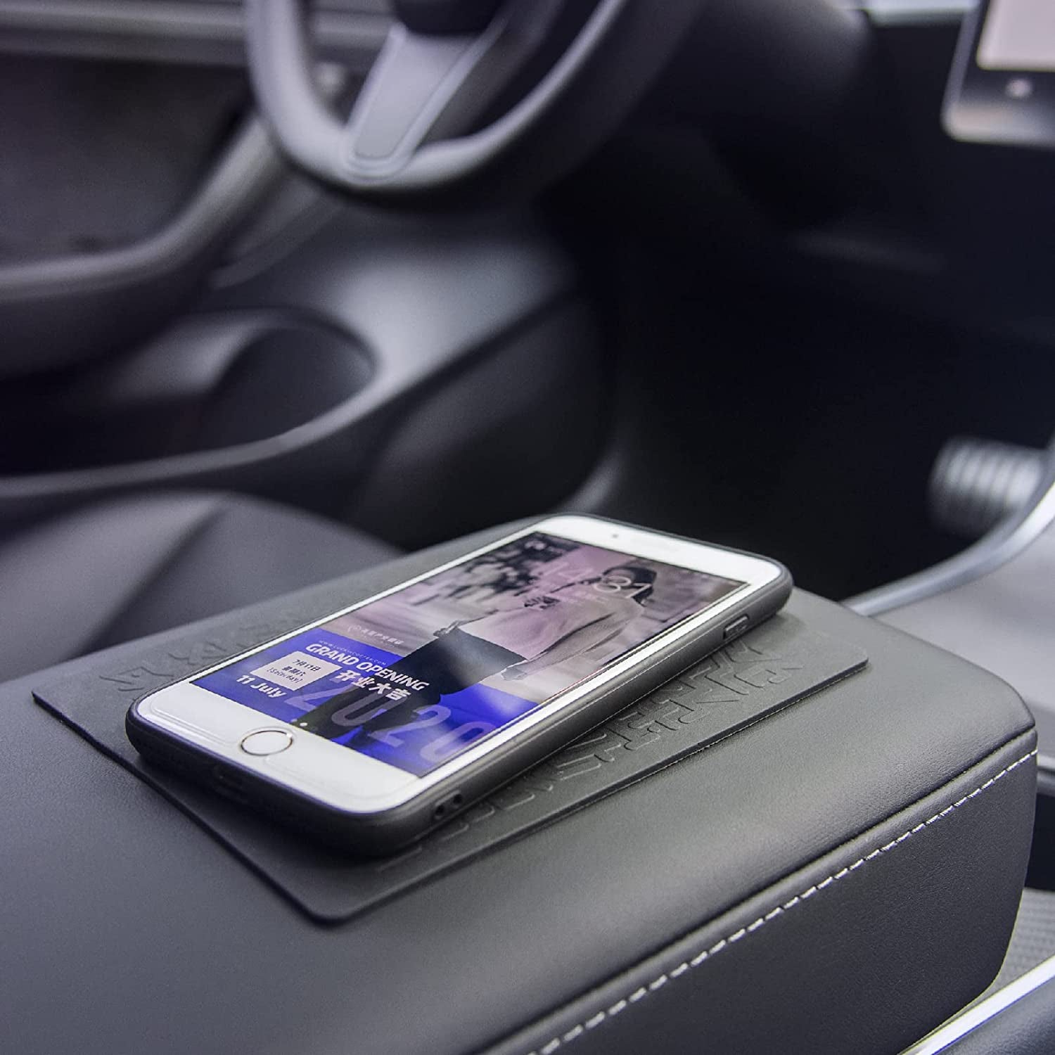 JIMISHA anti Slip Pad Sticky Gripping Pad Sticky Gel Pad Multifunctional Fixate Gel Pads Non-Slip Mounting Pad Cell Pad, 6.3 X 5.1 Inch (2 Pack)  JIMISHA   