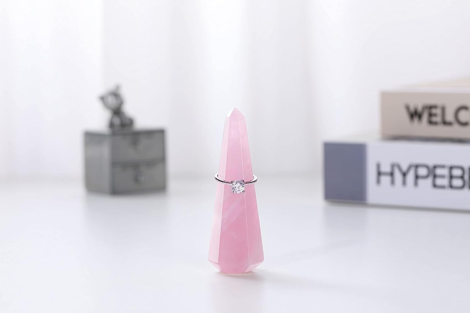 Jovivi Crystal Ring Holder Tower Natural Rose Quartz Crystal Stone Jewelry Ring Display Holder Hexagon Prism Shaped Decorative Wedding Ring Display Stand Finger Ring Storage  Jovivi   