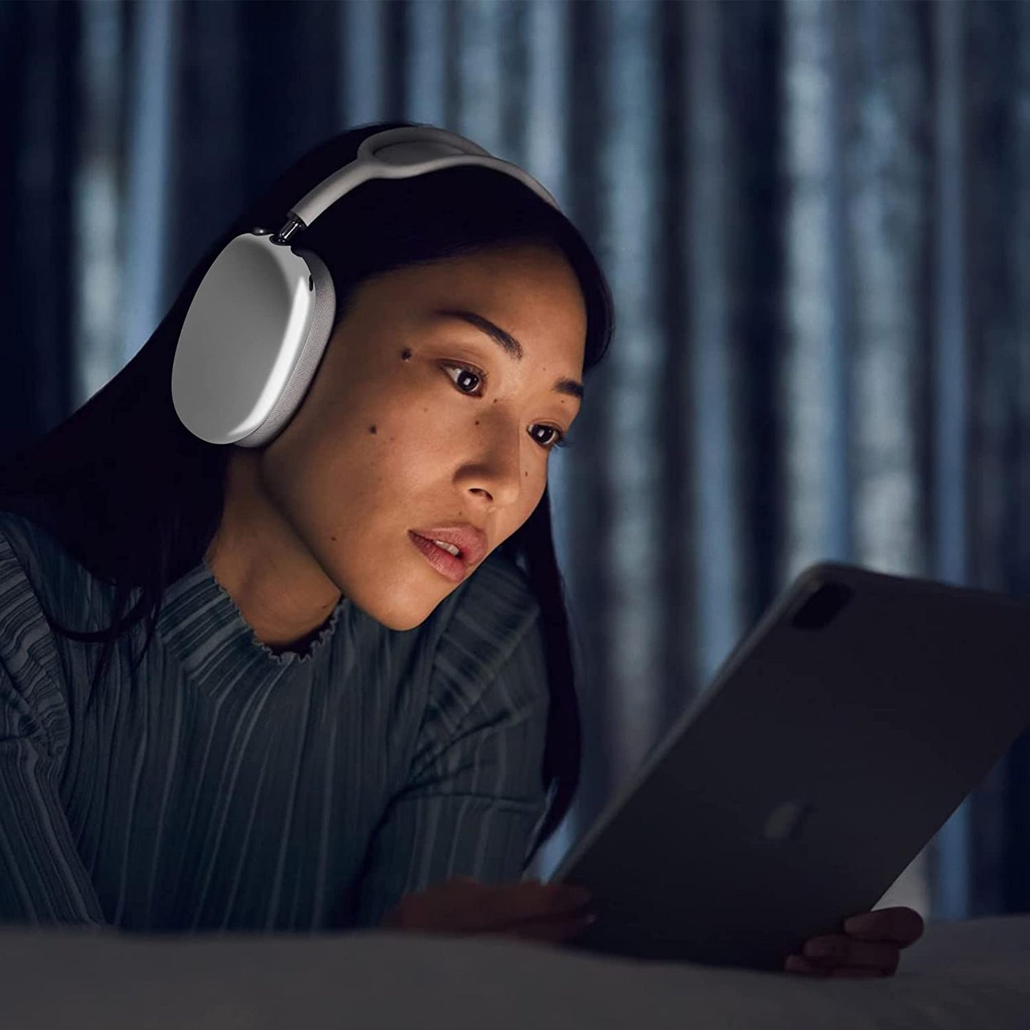 Seltureone Silicone Case Cover for Airpods Max, Anti-Scratch No Yellowing Accessories for Airpods Max, Precise Fit, Scratch-Resistant, Lightweight and Stylish (White)  Seltureone   