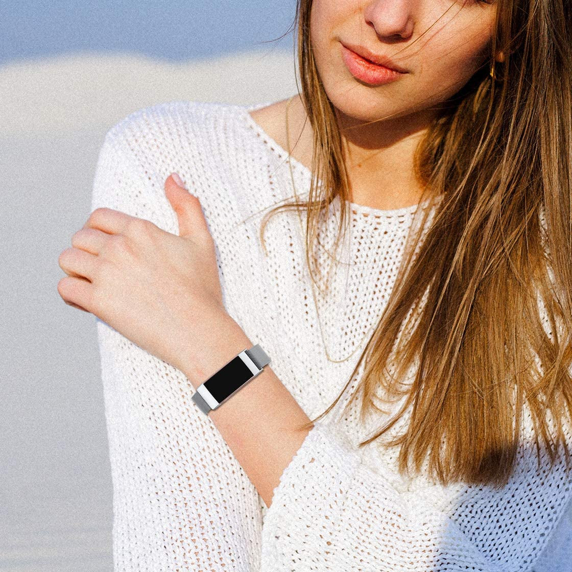 ZWGKKYGYH Metal Bands Compatible with Fitbit Charge 4/Charge 3/Charge 3 SE, Stainless Steel Mesh Magnetic Band Replacement Accessories Bracelet Strap for Women Men, Silver Small  ZWGKKYGYH   