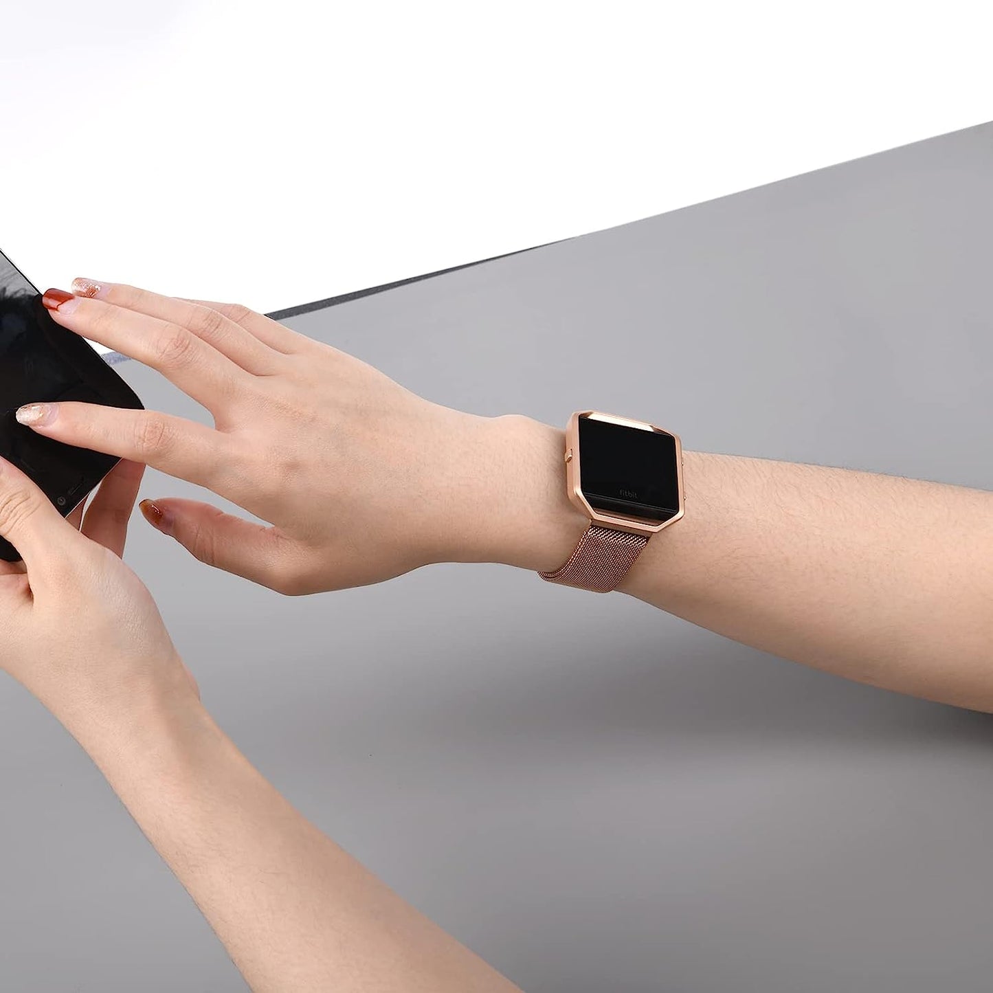 Wongeto Metal Band Compatible with Fitbit Blaze Bands with Metal Frame,Stainless Steel Mesh Loop Adjustable Wristband Replacement Strap for Women Men Compatible with Fitbit Blaze  Wongeto   