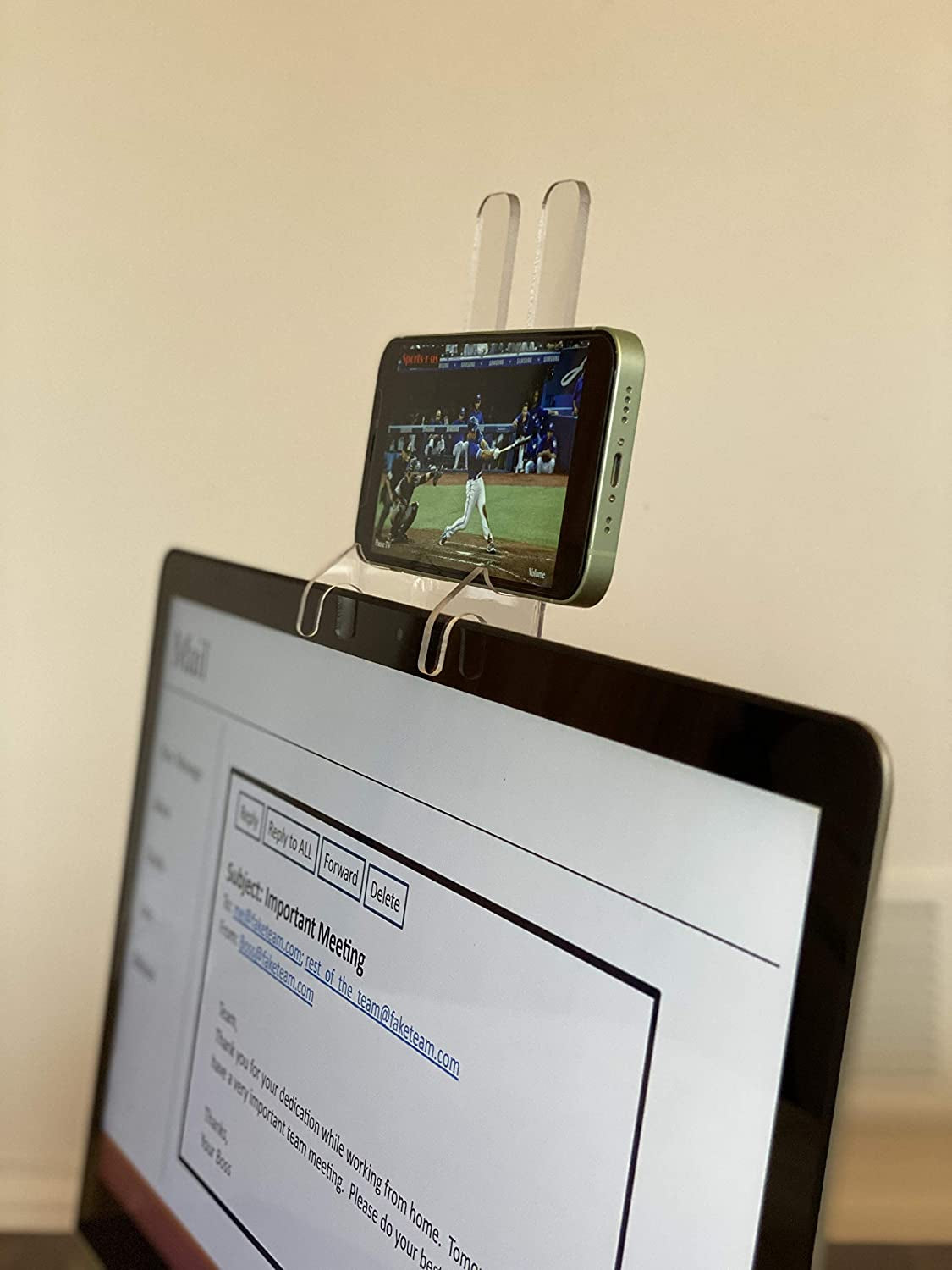 Laptop Cell Phone Mount; Mobile Phone Stand for Top of Laptop; Face Height Cellular Phone Holder  Phone Mount People   