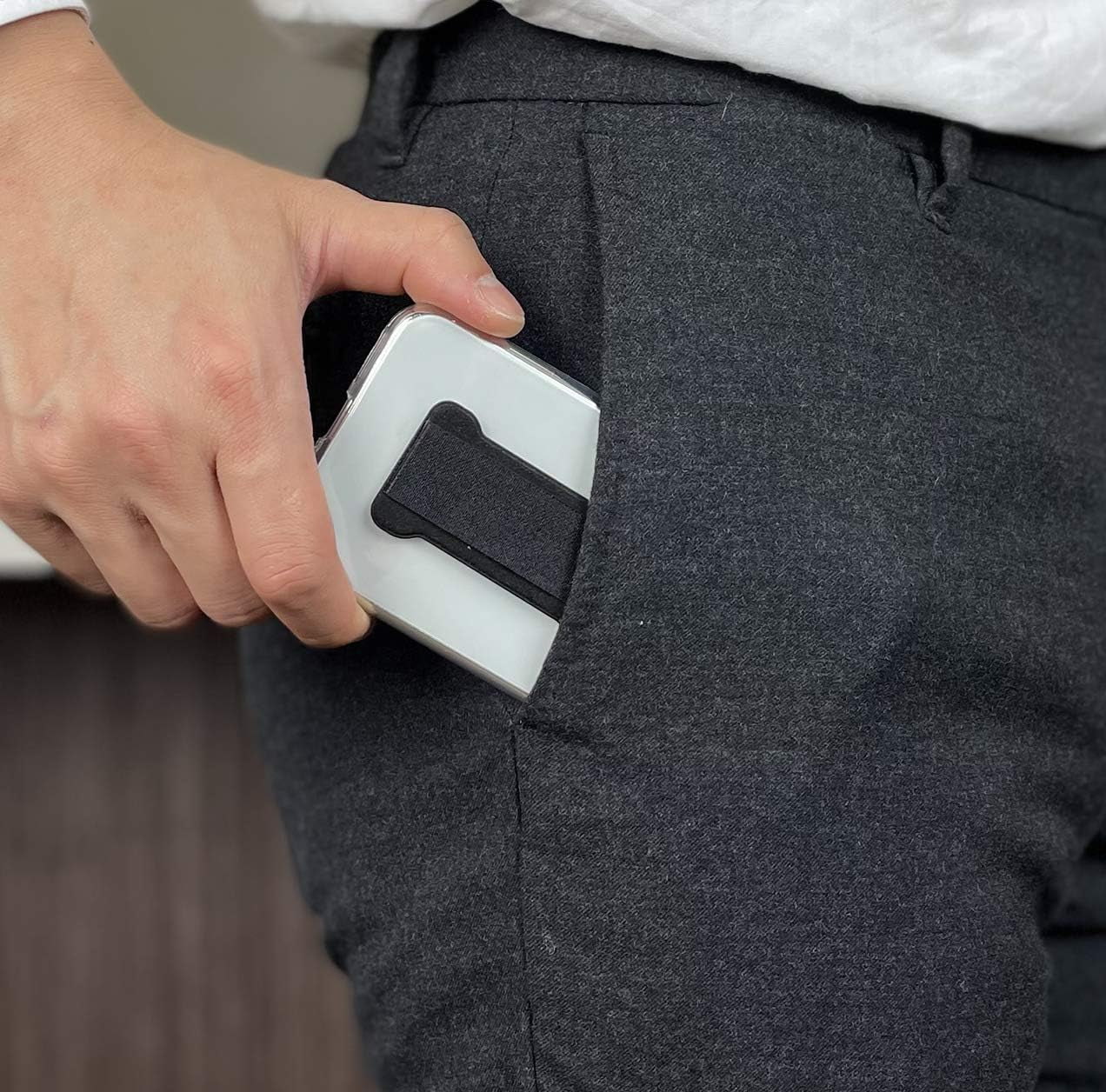 WUOJI - Finger Strap Phone Holder - Ultra Thin Anti-Slip Universal Cell Phone Grips Band Holder for Back of Phone - 2Pack(Black)  WUOJI   