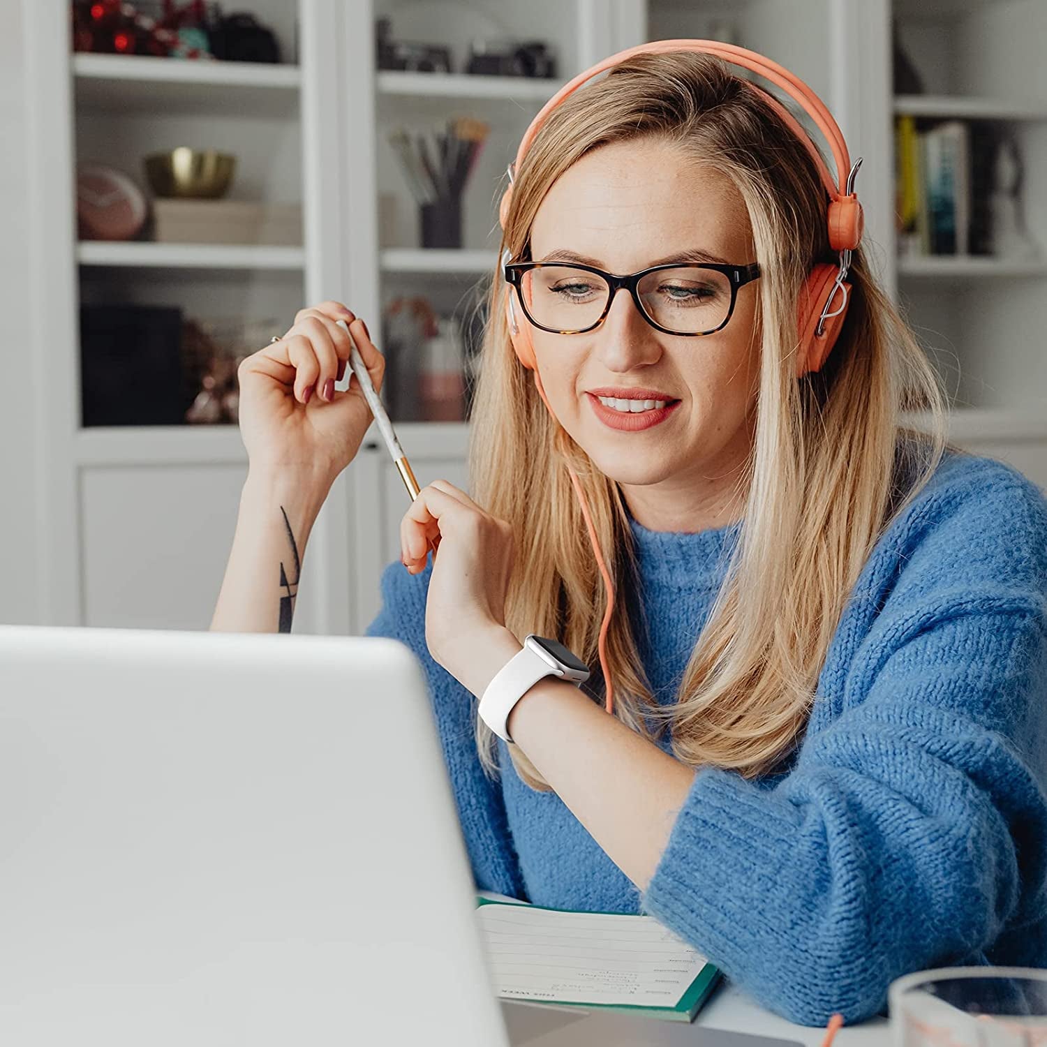 Daqin 8 Pack Sport Bands Compatible with Apple Watch Band 38Mm 40Mm 41Mm 42Mm 44Mm 45Mm 49Mm Women Men,Soft Silicone Waterproof Replacement Strap for Apple Watch Ultra Iwatch Series 8 7 6 5 4 3 2 1 SE  Xuchangjiansenshangmaoyouxiangongsi   