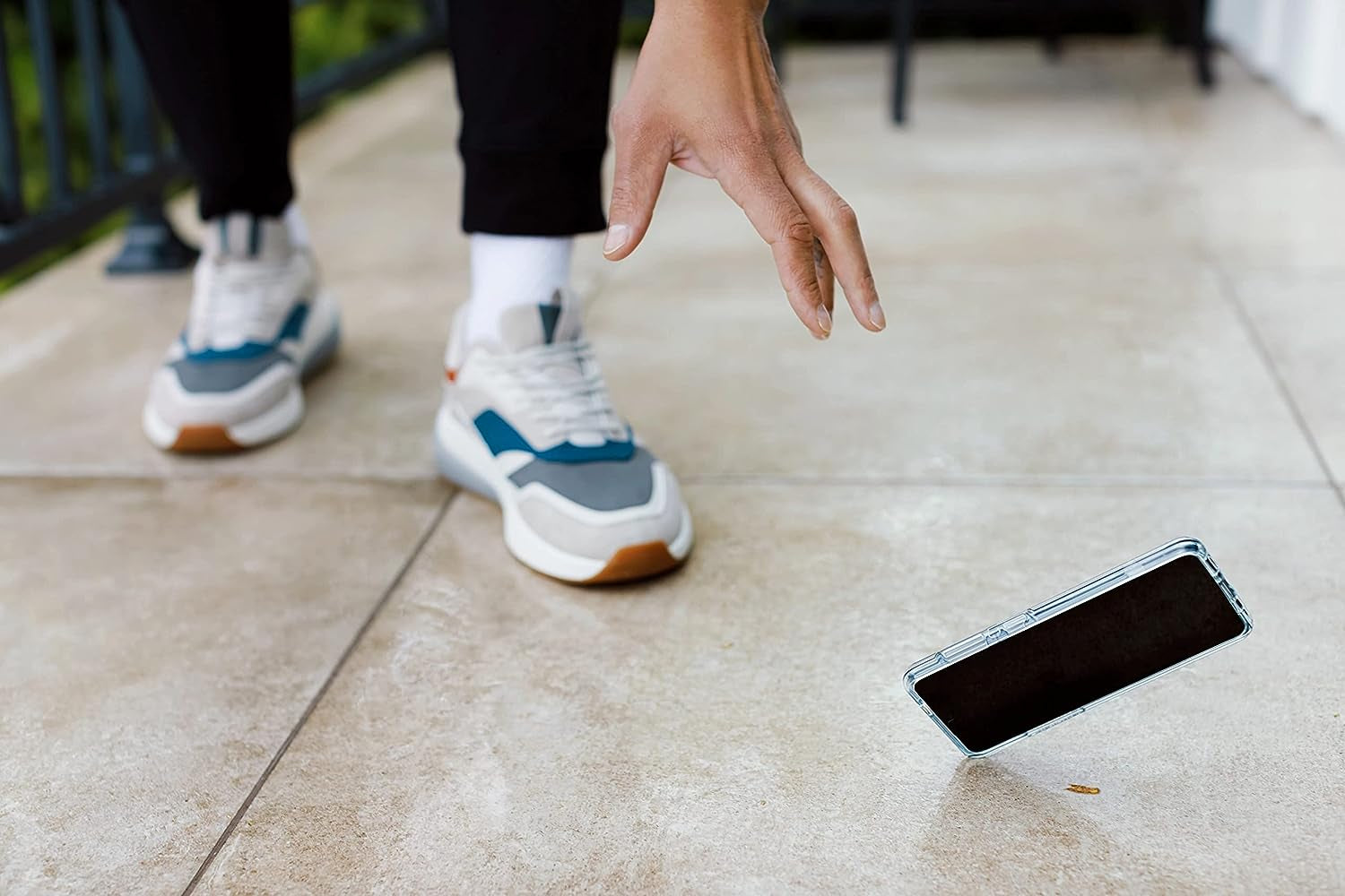 Otterbox Symmetry Series Case for Oneplus 8T plus 5G (ONLY) Non-Retail Packaging - Black  OtterBox   