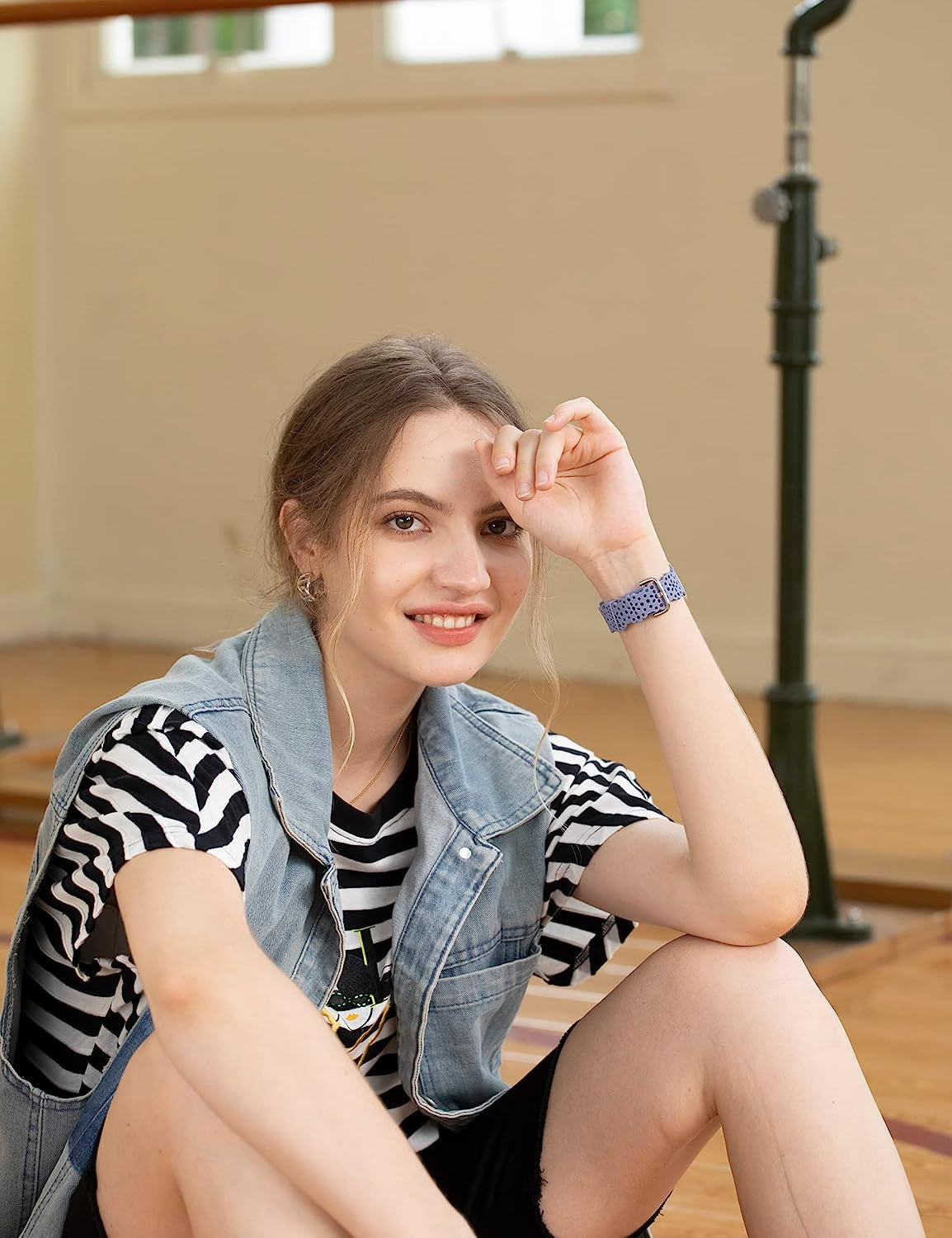 TOYOUTHS Compatible with Apple Watch Band Women 41Mm 40Mm 38Mm Soft Stretchy Silicone Lace Flower Cut-Outs Scalloped Breathable Waterproof Lacy Band for Iwatch Series 8 7 6 5 4 3 2 1 SE  TOYOUTHS   