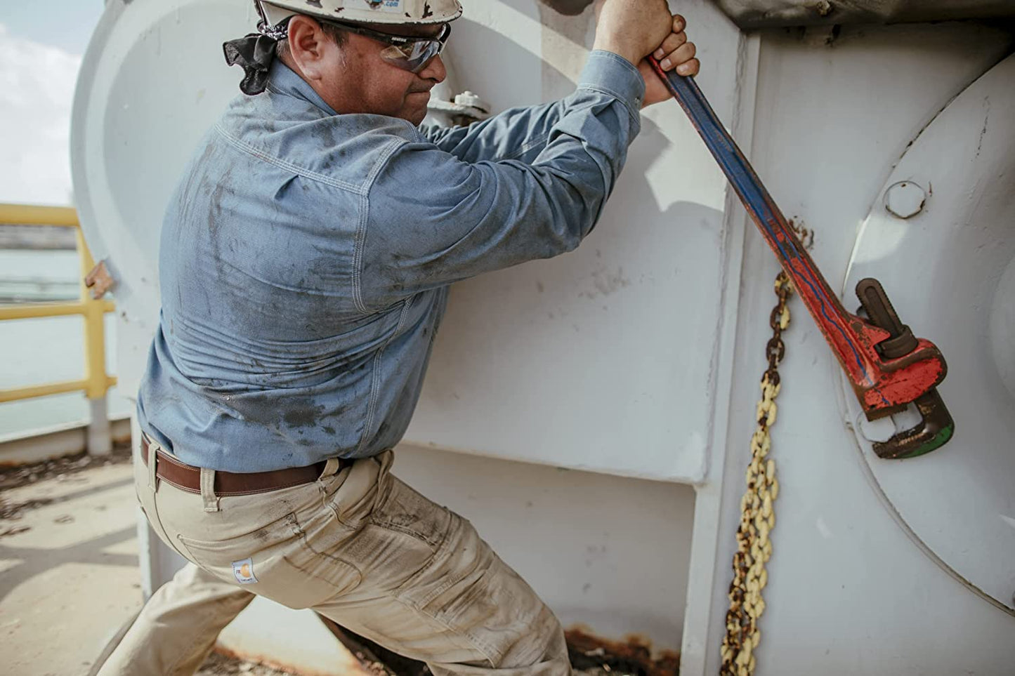 Carhartt Men'S Billfold and Passcase Wallets, Durable Bifold Wallets, Available in Leather and Canvas Styles  Carhartt   