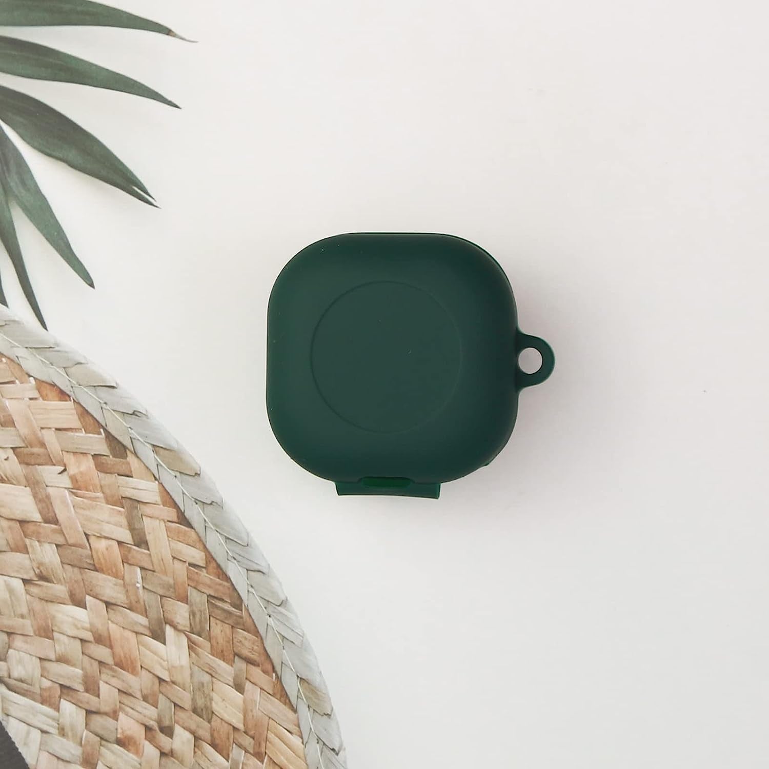 Wonhibo Cute Frog Case for Samsung Galaxy Buds 2 Pro/Galaxy Buds 2/ Galaxy Buds Pro/Galaxy Buds Live,Green Silicone Earbuds Cover with Keychain  Wonhibo headphone case   