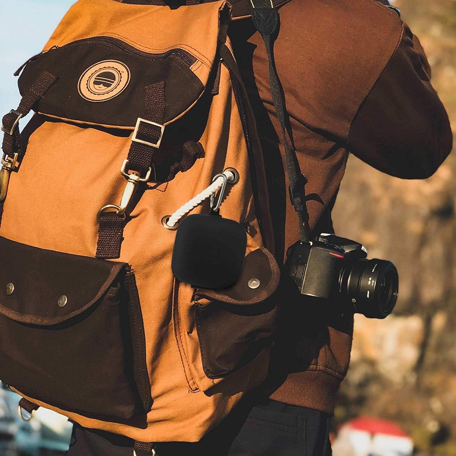 Saharacase Silicone Protective Case for Beats by Dr. Dre Powerbeats Pro with Carabiner Clip Rugged Protection Antislip Grip Easy Carrying Slim (Black)  ZERODAMAGE SAHARA CASE   