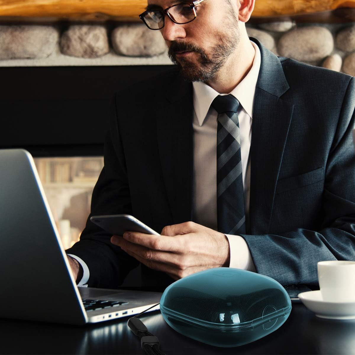 Clear Cover for Powerbeats Pro Case, KMMIN Transparent Case Cover for 2019 Newest Beats Powerbeats Pro Soft TPU Portable Shockproof Scratch-Resistant Skin with Anti-Lost Lanyard and Storage Case  KMMIN   