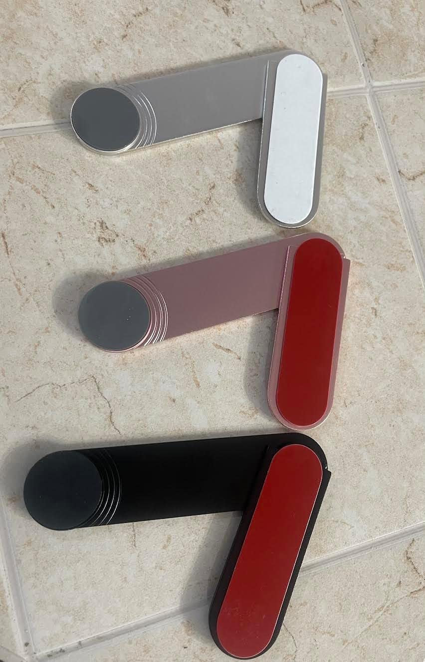 Adjustable Magnetic Laptop Phone Holder (Silver)  Shenzhen X-World Technology Co., Ltd.   