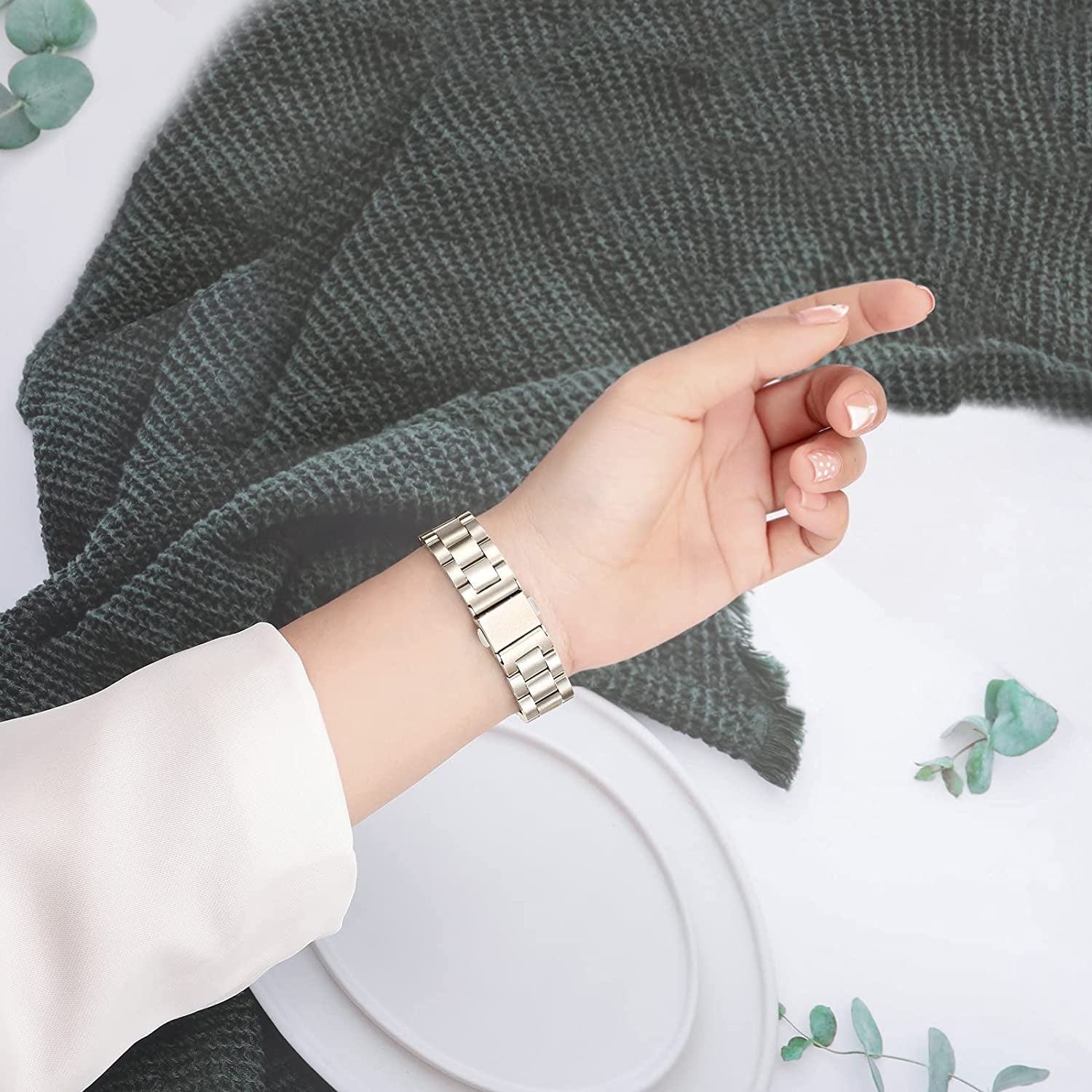 Trumirr Band for Apple Watch Series 8 7 41Mm Starlight Women, Slim Stainless Steel Watchband Feminine Strap Replacement for Iwatch SE Series 8 7 6 5 4 3 2 1 41Mm 40Mm 38Mm  TRUMiRR   