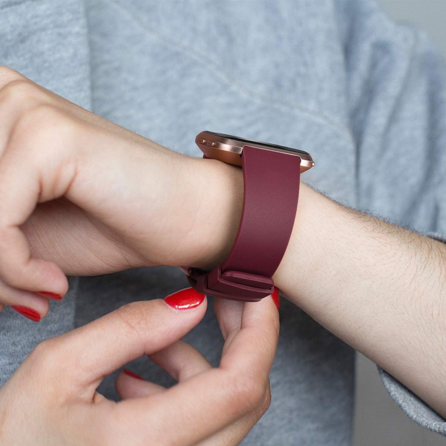 6 Pack Sport Bands Compatible with Fitbit Versa 2 / Versa/Versa Lite/Versa SE, Classic Soft Silicone Replacement Wristbands for Smart Watch Women Men (6 Pack A, Small)  AK   