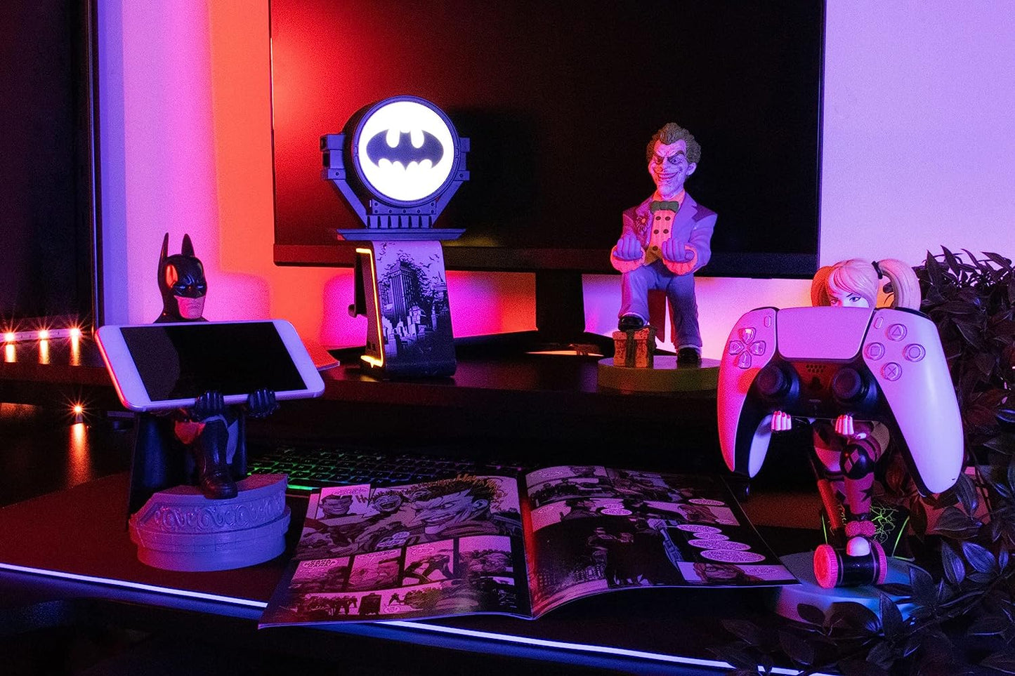 Cable Guys - Batman Gaming Accessories Holder & Phone Holder for Most Controller (Xbox, Play Station, Nintendo Switch) & Phone  Exquisite Gaming   