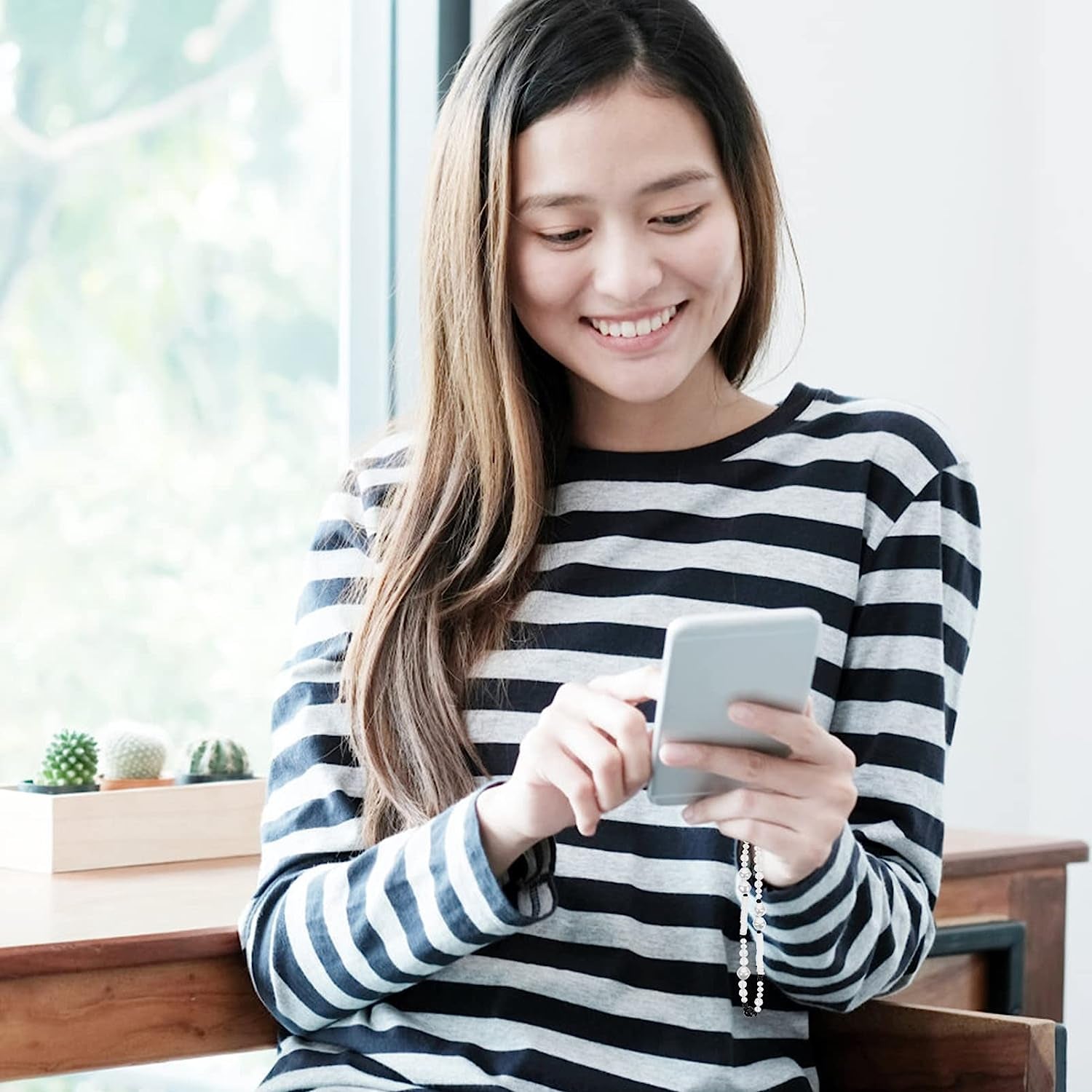 Unomor Keychain Wristlet Beaded Phone Lanyard Polymer Clay Beads Phone Charm Anti- Slip Phone Chain Strap Phone Wristband for Phone Camera Flashlight (White) Key Ring Wristlet  Unomor   