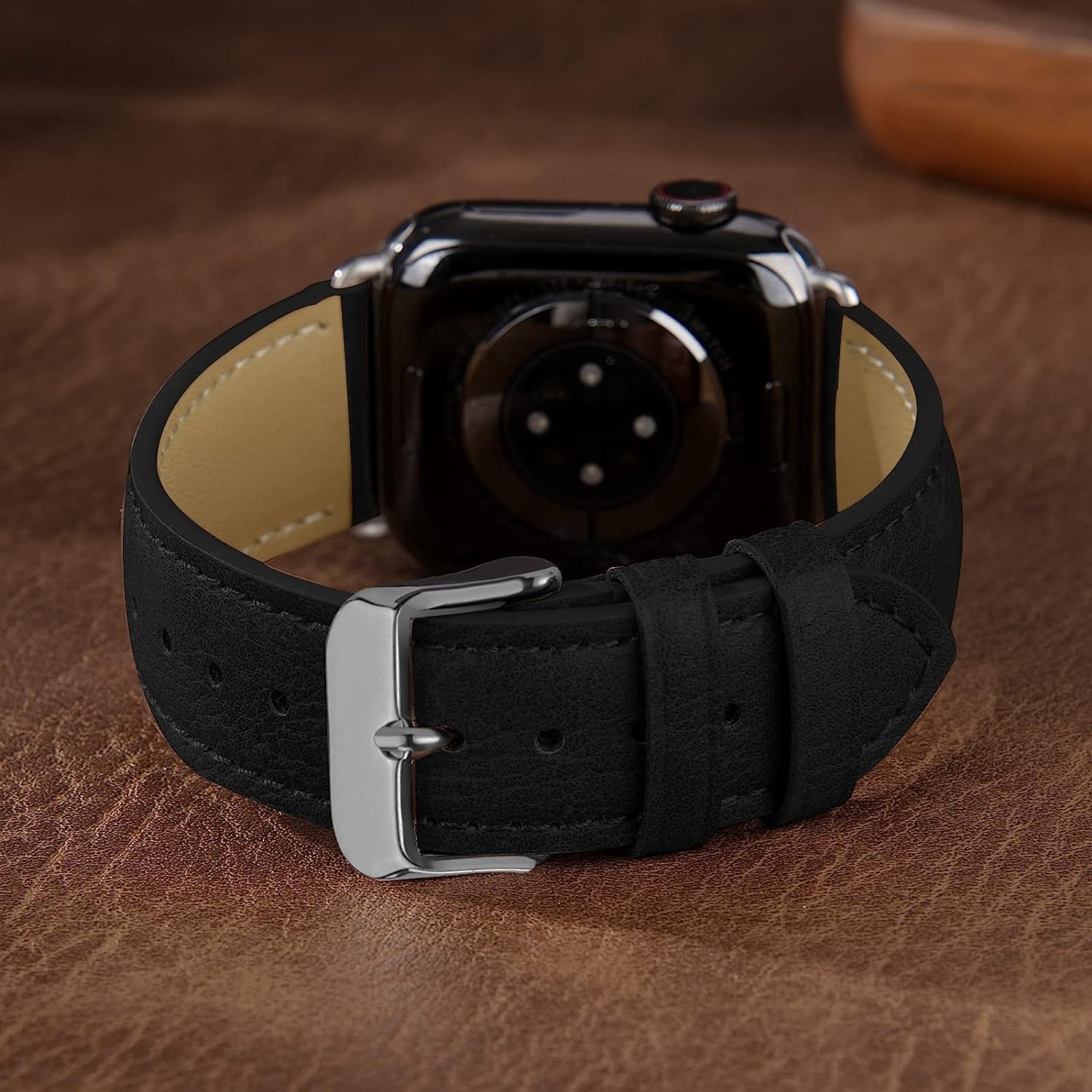 YUETUOL Compatible with Apple Watch Band Leather Replacement Band Strap Men Women Compatible with Apple Watch Ultra SE2 SE Series 8 7 6 5 4 3 2 1 / 38Mm 40Mm 41Mm 42Mm 44Mm 45Mm 49Mm  YUETUOL   