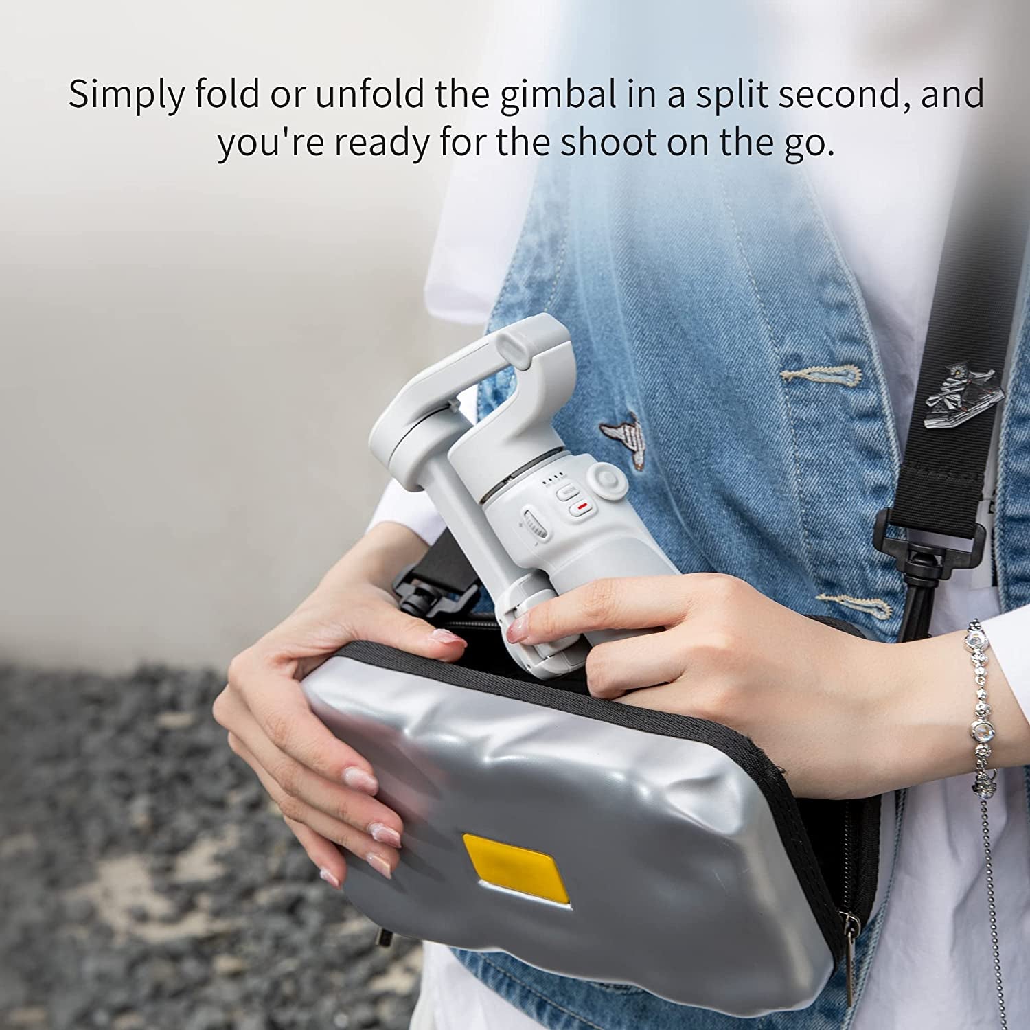 Zhiyun Smooth Q4 Smartphone Gimbal Stabilizer, 215Mm Built-In Extension Rod Compatible with Android and Iphone for Vlog Tiktok Youtube Video  zhi yun   