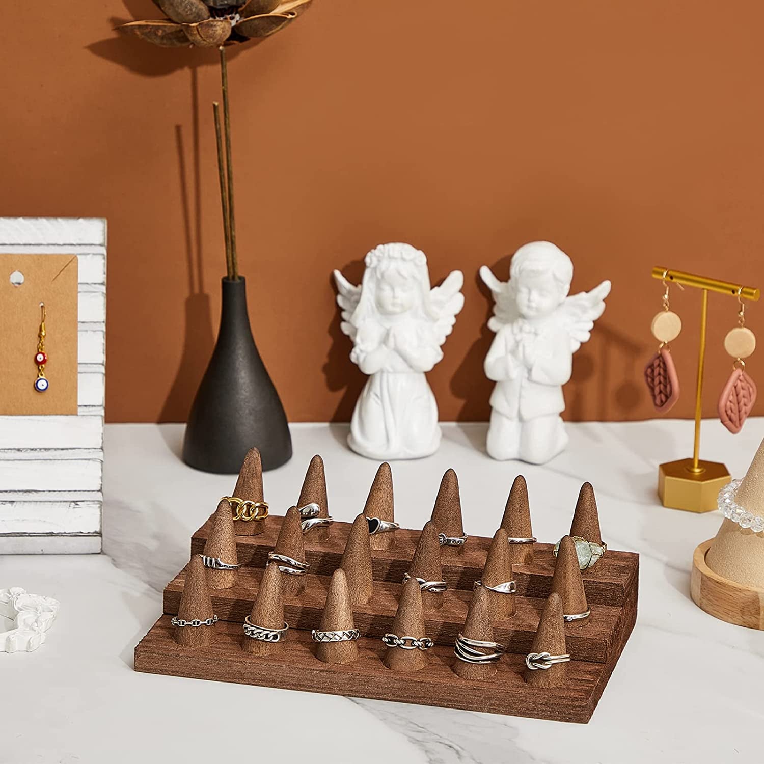 Juexica 18 Fingers Wood Ring Display Wooden Finger Ring Stand Ring Display for Selling Jewelry Display Holder Showcase for Ring Organizer Jewelry Show Storage  Juexica   